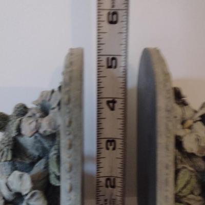 Pair of Composite Hummingbird and Floral Design Bookends