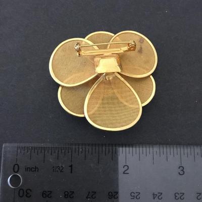 Vintage mesh flower brooch