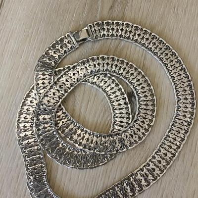 Beautiful very nice silver tone long chain necklace statement necklace