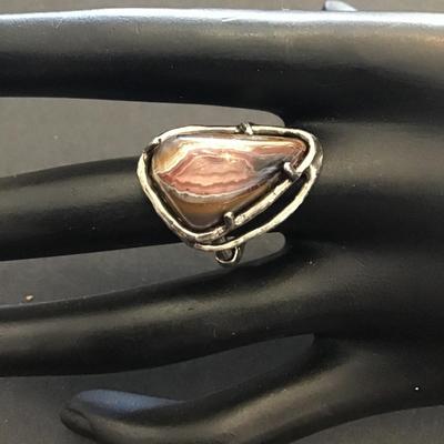 Very nice handcrafted silver ring with polished garnet