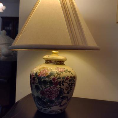 Ceramic Ginger Jar Shaped Small Accent Lamp with Shade- Approx 13 1/2" Tall