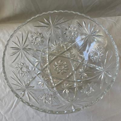 Sale Photo Thumbnail #201: Anchor Hocking 10" Glass Bowl