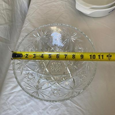 Sale Photo Thumbnail #202: Anchor Hocking 10" Glass Bowl