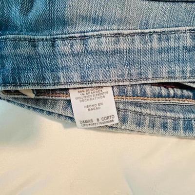 WOMENS BLUE JEANS (8-10)