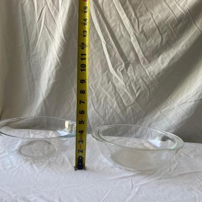 Sale Photo Thumbnail #227: Pyrex Clear Glass Mixing Bowls (Set of 2)