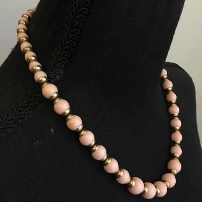 Super cute pale pink gold, toned, beaded necklace, vintage Avon