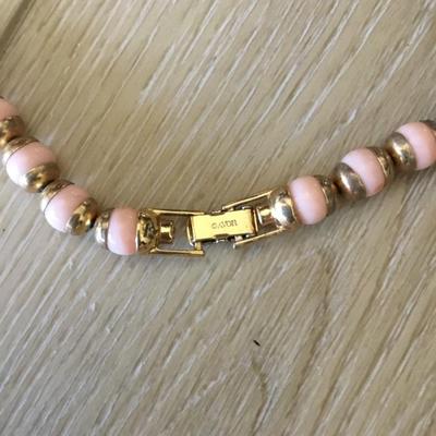 Super cute pale pink gold, toned, beaded necklace, vintage Avon