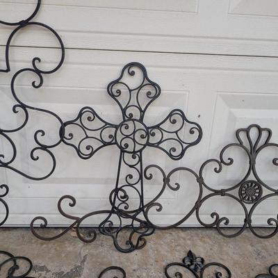 Metal wall decor