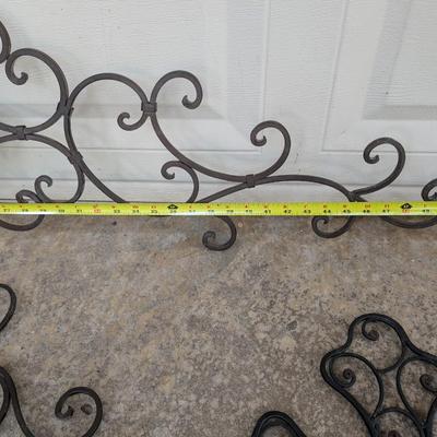 Metal wall decor