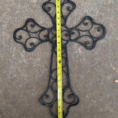 Metal wall decor