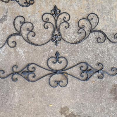 Metal wall decor