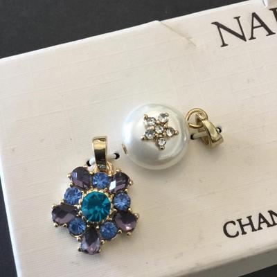 Napier changeable charms