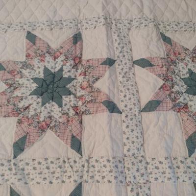 Queen Size Quilt/Coverlet with Two Pillow Shams- Approx 78" x 80"