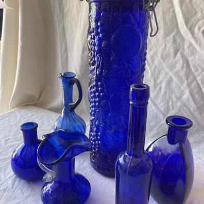 Sale Photo Thumbnail #267: Cobalt Blue Glass Vases (Lot of 6)