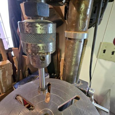 LOT 89C: Home Master Drill Press