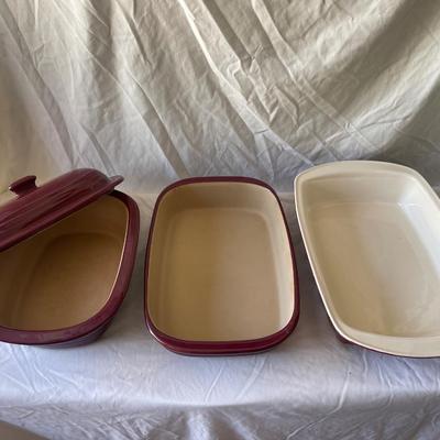 Sale Photo Thumbnail #305: Pampered Chef and Good Cook Baking Dishes (Set of 3 + 1 Lid)
