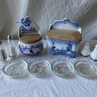 Sale Photo Thumbnail #352: Various Salt Containers, Shakers, and Coasters (Lot of 10)