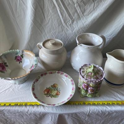 Sale Photo Thumbnail #367: Various Pitchers, Bowls, and a Cookie Jar (Lot of 6 + 2 Lids)