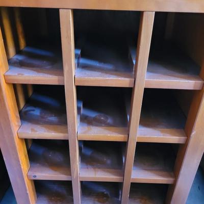 Sale Photo Thumbnail #408: Measures 18" w x 16" d and 35" tall. In very good shape