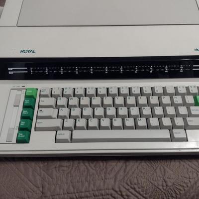 Royal Electric Typewriter- Model Alpha 600