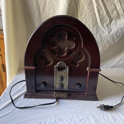 Sale Photo Thumbnail #420: Thomas Collectors Edition Reproduction 1932 Radio with Cassette Player. Probably made in the 90's or so, but in great condition and has a very vintage vibe.