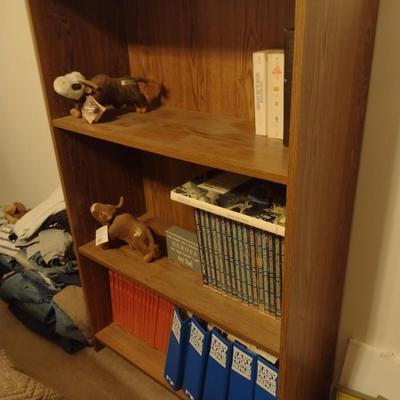 Wood Finish Bookcase- Approx 29 3/4" x 1 1 3/4" x 47 1/4" Tall (No Contents)