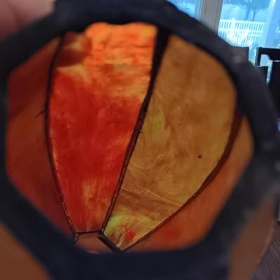 STAINED GLASS LAMP
