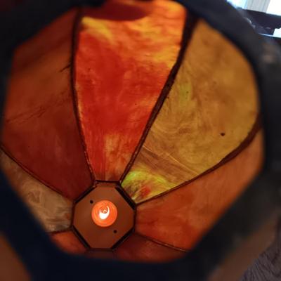 STAINED GLASS LAMP