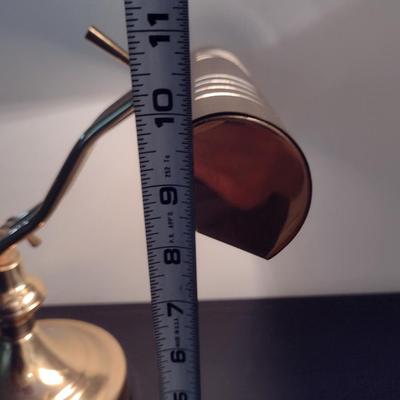 Adjustable Desk Top Lamp with Rotating Shade