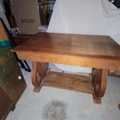 Sale Photo Thumbnail #477: 42" wide 26" deep and 29" tall with foot rest