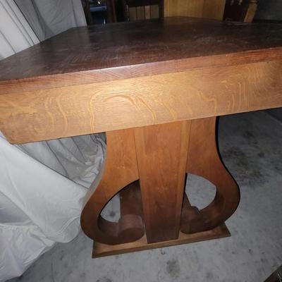 Sale Photo Thumbnail #481: 42" wide 26" deep and 29" tall with foot rest