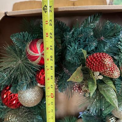 30” Pre-Lit Christmas Wreath with 50 LED Lights – Red & Gold Ornaments