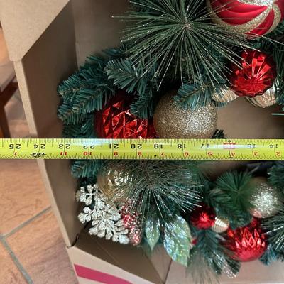 30” Pre-Lit Christmas Wreath with 50 LED Lights – Red & Gold Ornaments