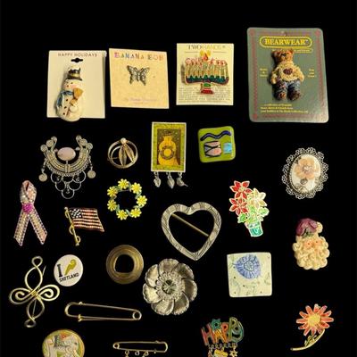 Lot of Pins & Brooches