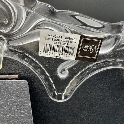 Mikasa “Princess” Triple Oval Glass Picture Frame