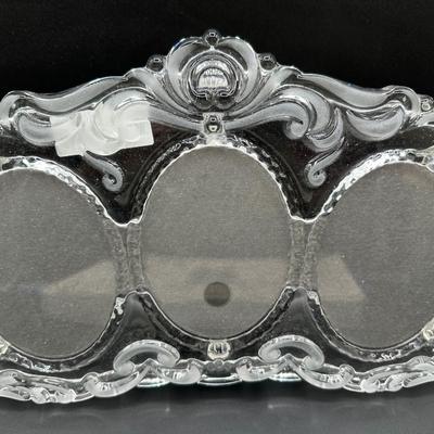 Mikasa “Princess” Triple Oval Glass Picture Frame