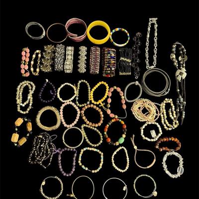 Lot of Bracelet