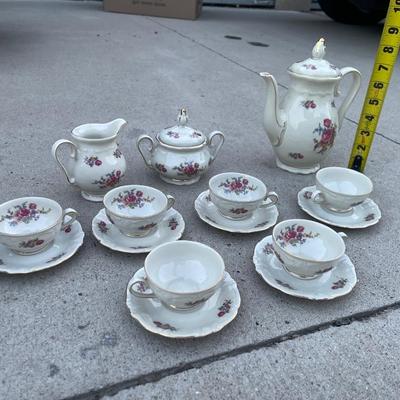 Sale Photo Thumbnail #507: Winterling Porcelain Tea Service (Set of 15). Bavaria, Germany. Great condition.