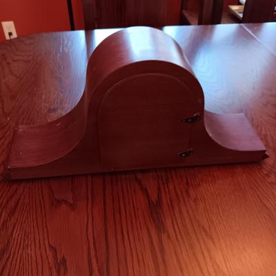 SETH THOMAS 8 DAY STRIKING MANTLE CLOCK WITH KEY