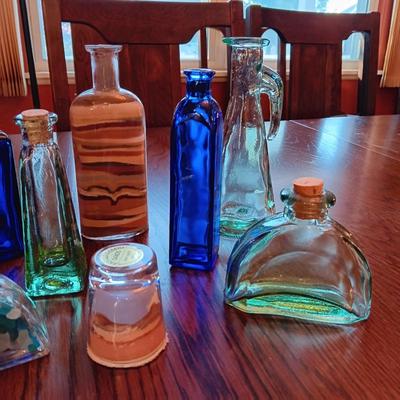 A VARIETY OF SMALLER BOTTLES