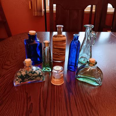 A VARIETY OF SMALLER BOTTLES