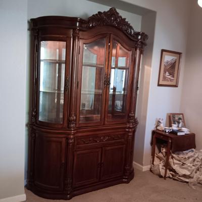 BEAUTIFUL LIGHTED HUTCH WITH SIDE DOORS, DRAWER AND CABINET