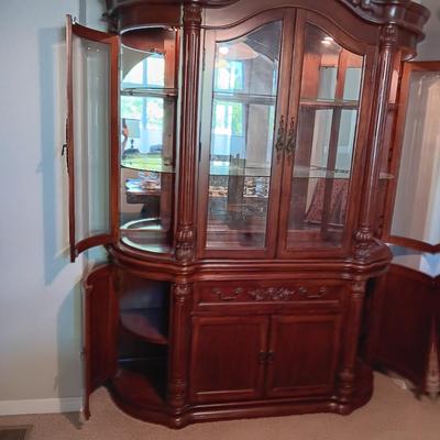 BEAUTIFUL LIGHTED HUTCH WITH SIDE DOORS, DRAWER AND CABINET