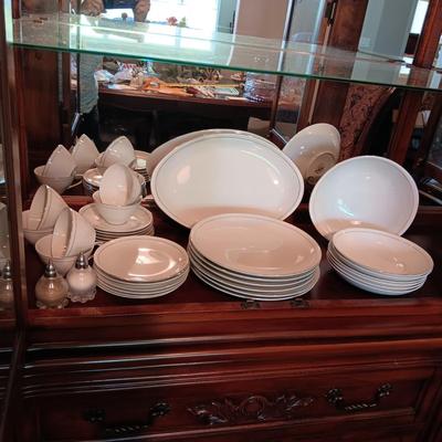 FOREVER YOURS FINE CHINA SERVICE FOR 6