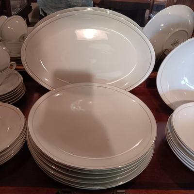 FOREVER YOURS FINE CHINA SERVICE FOR 6