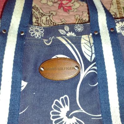 Collection of Hand/Shoulder Bags: Vera Bradley, Kenneth Cole, Tommy Hilfiger