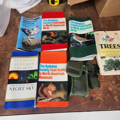 Collection of Audubon Books Birds, mammals, Night Sky w Monocular, Bird Call