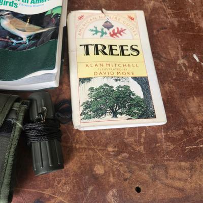 Collection of Audubon Books Birds, mammals, Night Sky w Monocular, Bird Call