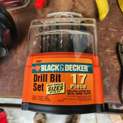 Box Lot Tools Kent, Snap-on , Black and Decker , hammers, Craftsman Vise Grip