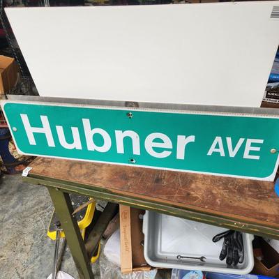 Hubner Ave 2 sided Street Sign